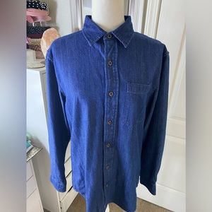 Croft and Barrow s cotton western coastal denim button up